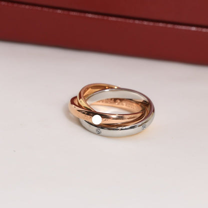 18K Trinity Five Diamonds Ring