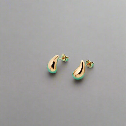 18K T Horn Earrings