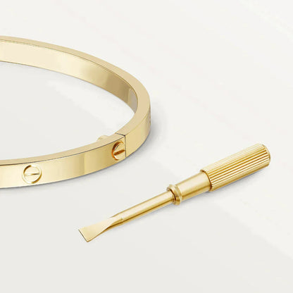 18K  Love Small Bracelet